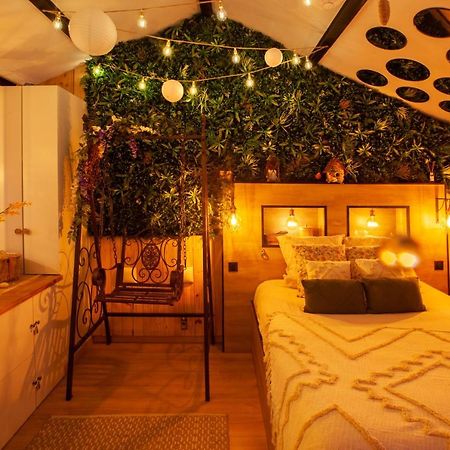 Love Room Romantique Les Petits Plaisirs Angers Exteriér fotografie